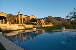 12506 SqFt - 6/8 bed/bath - $8,250,000