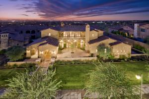 6740 SqFt - 5/6 bed/bath - $3,000,000