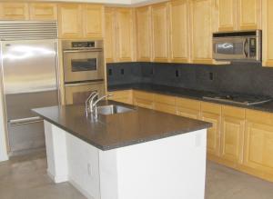 2377 SqFt - 3/3.5 bed/bath - $399,000