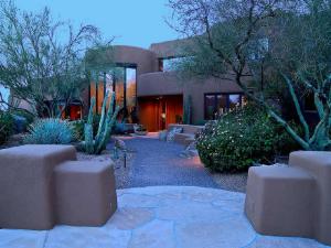 Pinnacle Peak Vistas home for sale