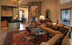 4600 SqFt - 4/4.5 bed/bath - $1,495,000