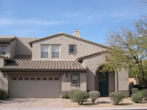 2109 SqFt - 3/2.5 bed/bath - $325,000