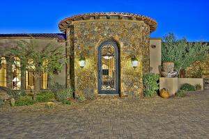 6000 SqFt - 4/4.5 bed/bath - $2,695,000