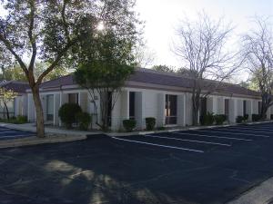 4753 LAKESHORE Drive