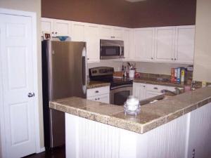1323 SqFt - 2/2 bed/bath - $200,000
