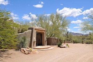 3277 SqFt - 5/5 bed/bath - $999,317