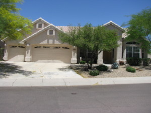 2472 SqFt - 3/2 bed/bath - $275,000