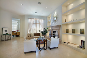 4095 SqFt - 4/4 bed/bath - $1,265,000