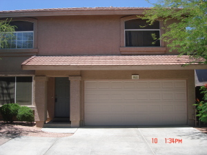 1656 SqFt - 3/2.5 bed/bath - $230,000