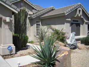 2836 SqFt - 3/2.5 bed/bath - $320,000