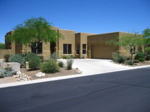 2400 SqFt - 4/3 bed/bath - $440,000 - Pending