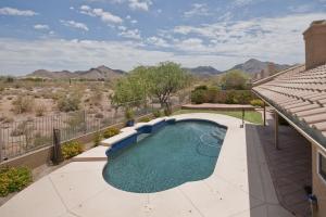2068 SqFt - 3/2 bed/bath - $429,000