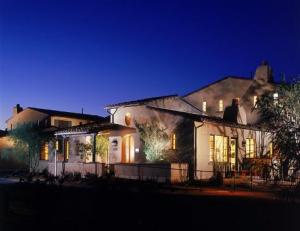1676 SqFt - 3/2 bed/bath - $399,900 - Pending