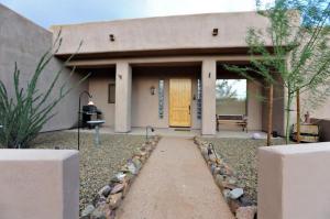 Granite Mountain Area Non-HOA Property home for sale