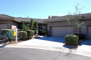 1734 SqFt - 2/2 bed/bath - $289,900 - Pending