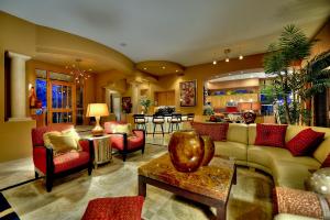 3201 SqFt - 3/2.5 bed/bath - $737,000