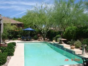 3473 SqFt - 3/2.5 bed/bath - $450,000 - Pending