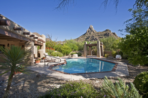 4532 SqFt - 4/3.5 bed/bath - $1,100,000 - Pending