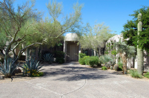 4921 SqFt - 3/3 bed/bath - $1,250,000