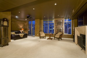 2402 ESPLANADE Lane