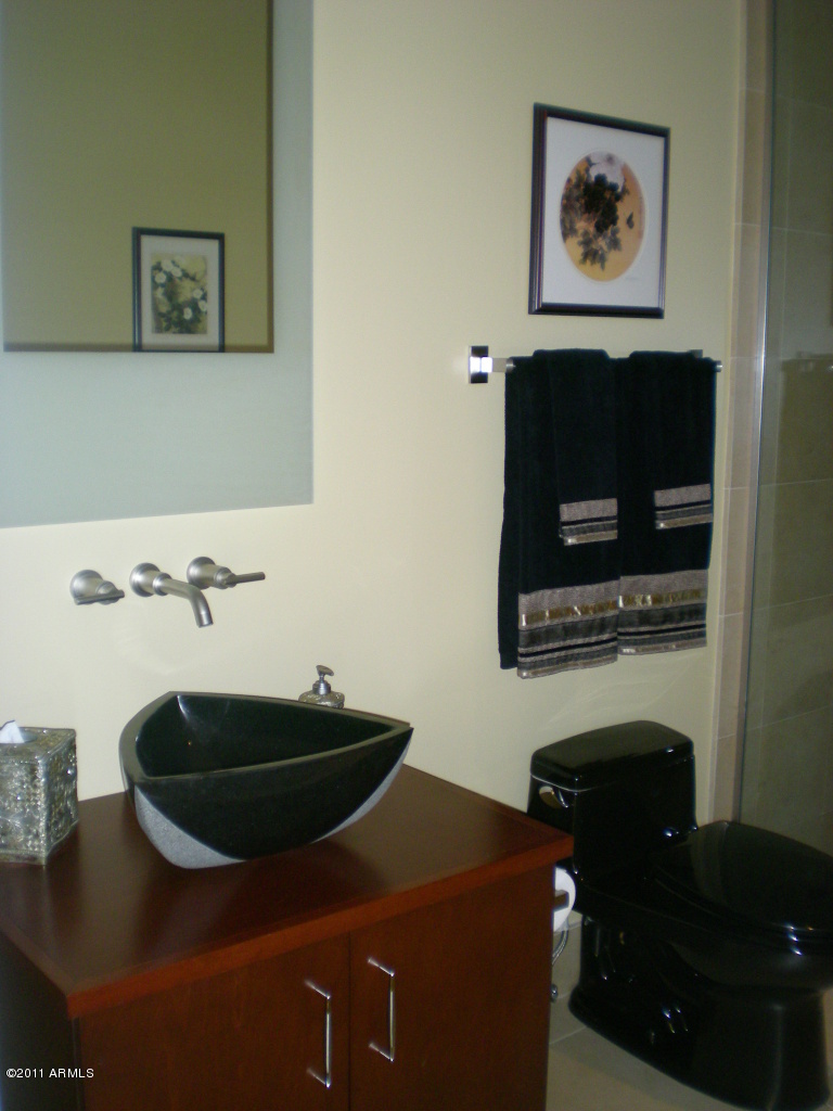 15215 N KIERLAND Boulevard Unit 830 - 6773106
