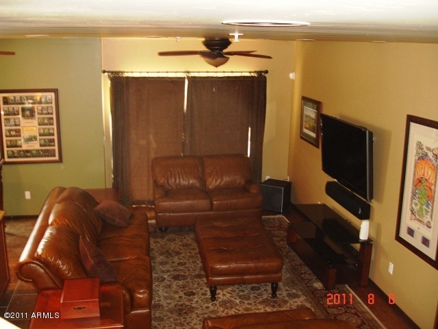 525 W LAKESIDE Drive Unit 150 -  - Main