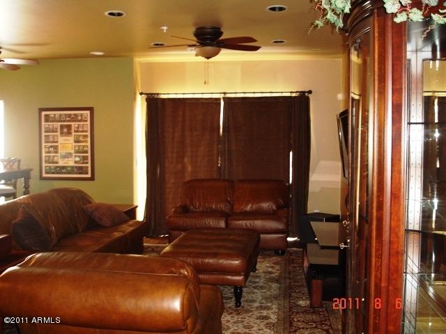 525 W LAKESIDE Drive Unit 150 - 6780269