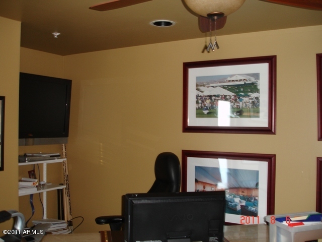 525 W LAKESIDE Drive Unit 150 - 6780275