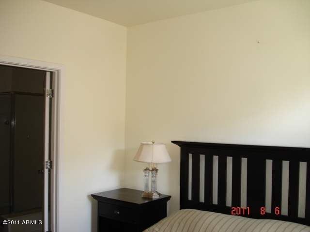 525 W LAKESIDE Drive Unit 150 - 6780262