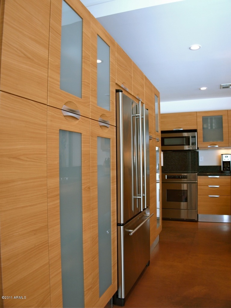 325 E PALM Lane Unit 104 - 6781091