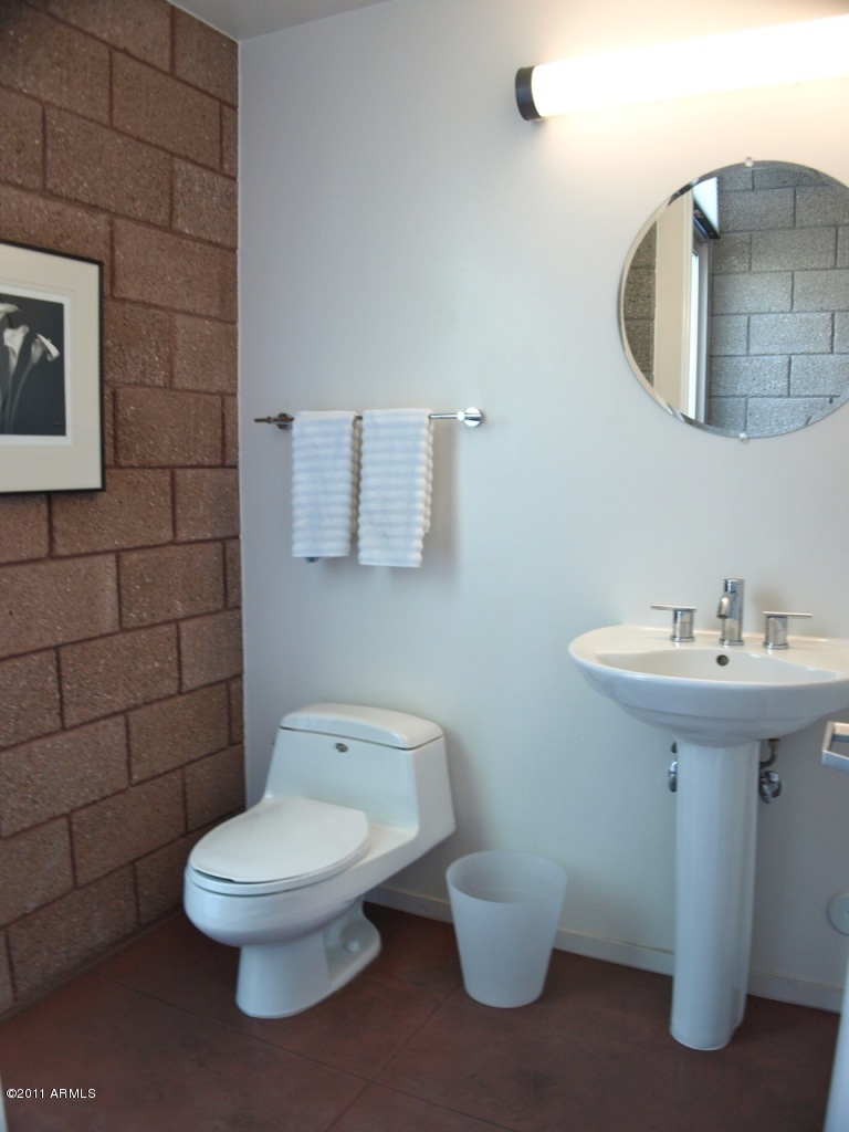 325 E PALM Lane Unit 104 - 6781093