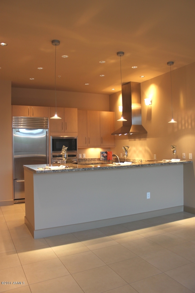 15215 N KIERLAND Boulevard Unit 105 -  - Main