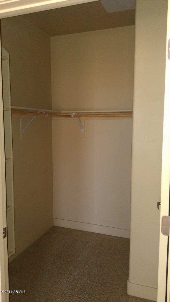 945 E Playa del norte -- Unit 2022 - 6784322