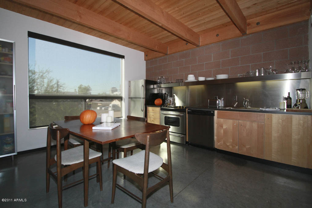 930 N 9TH Street Unit 2 - 6784772