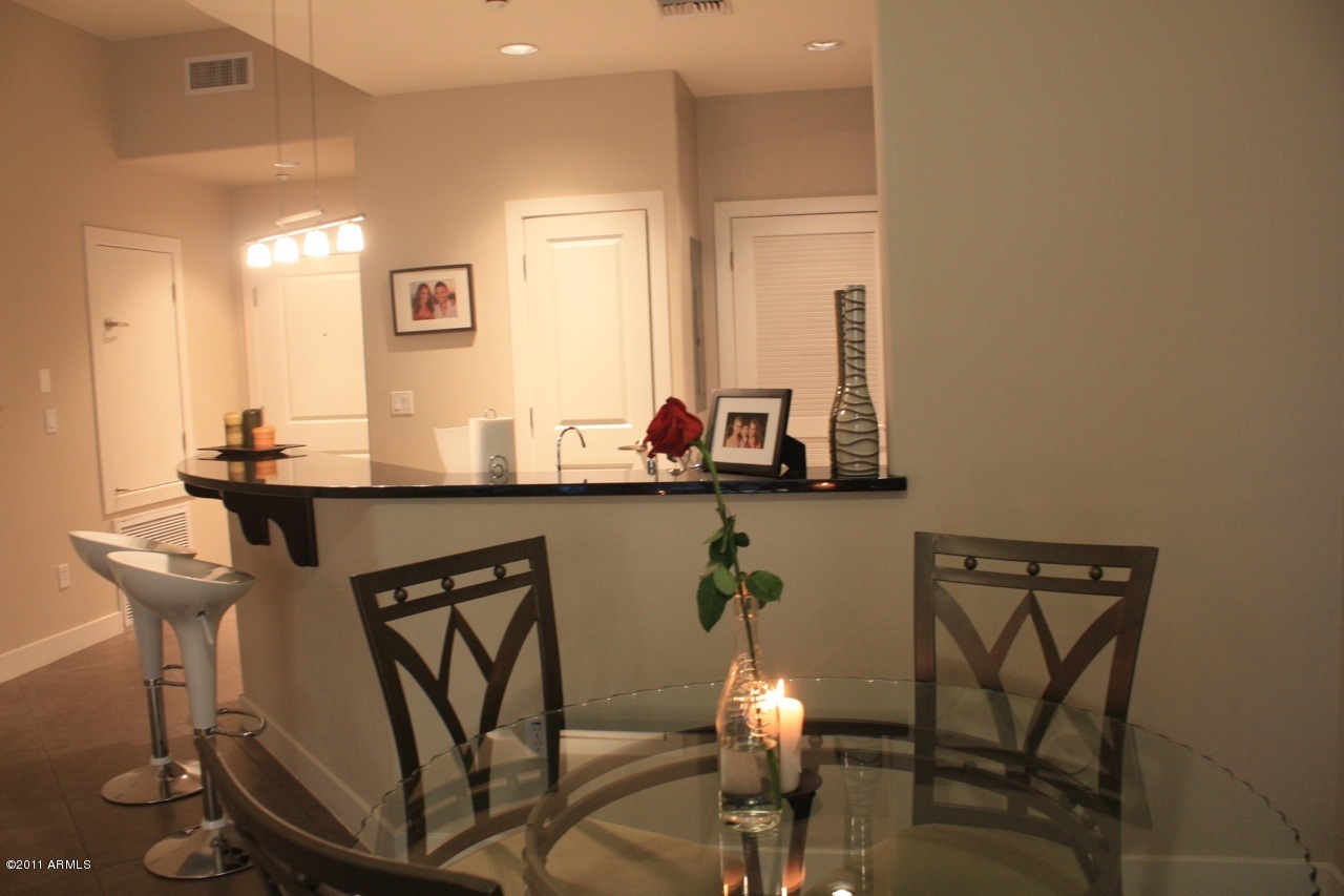 945 E Playa del norte Drive Unit 2003 - 6787476