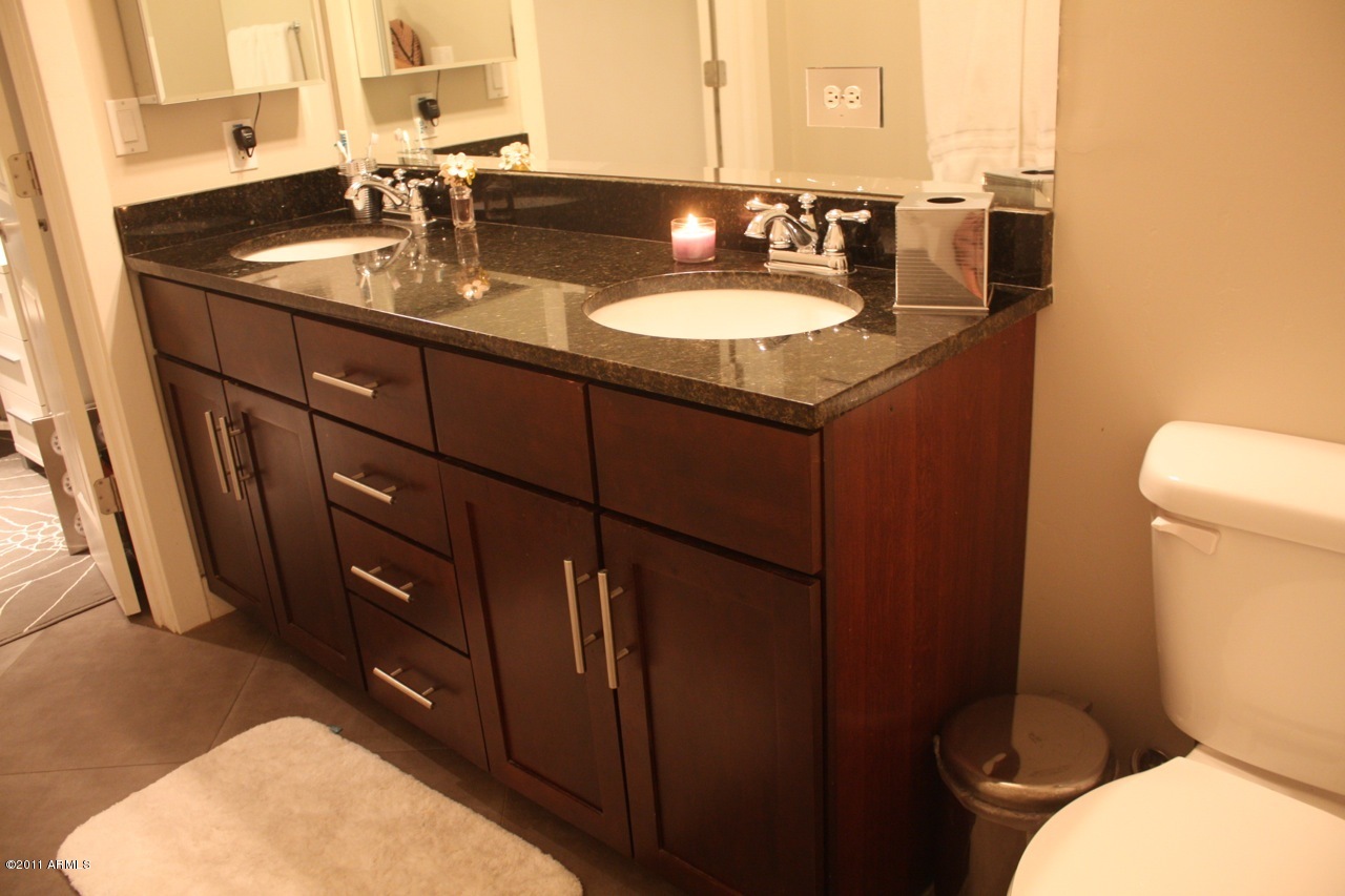 945 E Playa del norte Drive Unit 2003 - 6787465