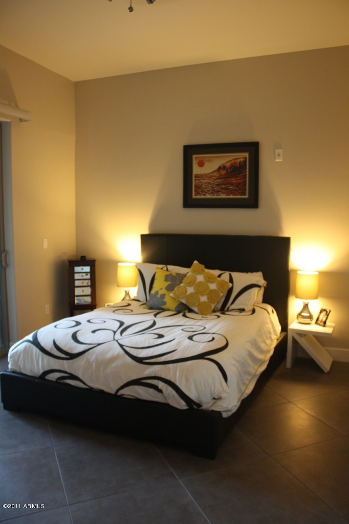 945 E Playa del norte Drive Unit 2003 - 6787466