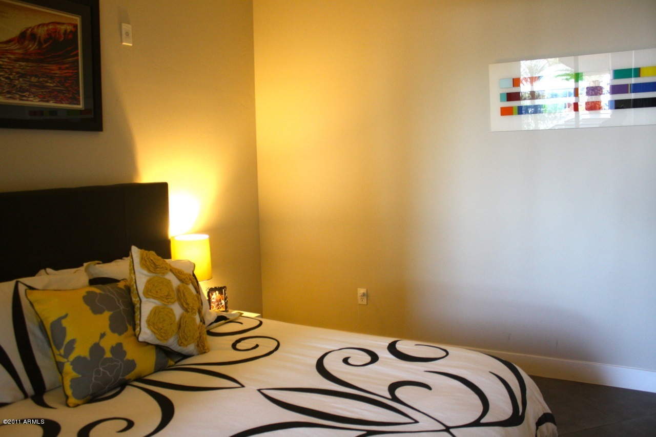 945 E Playa del norte Drive Unit 2003 - 6787467