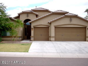 913 DEL RIO Court