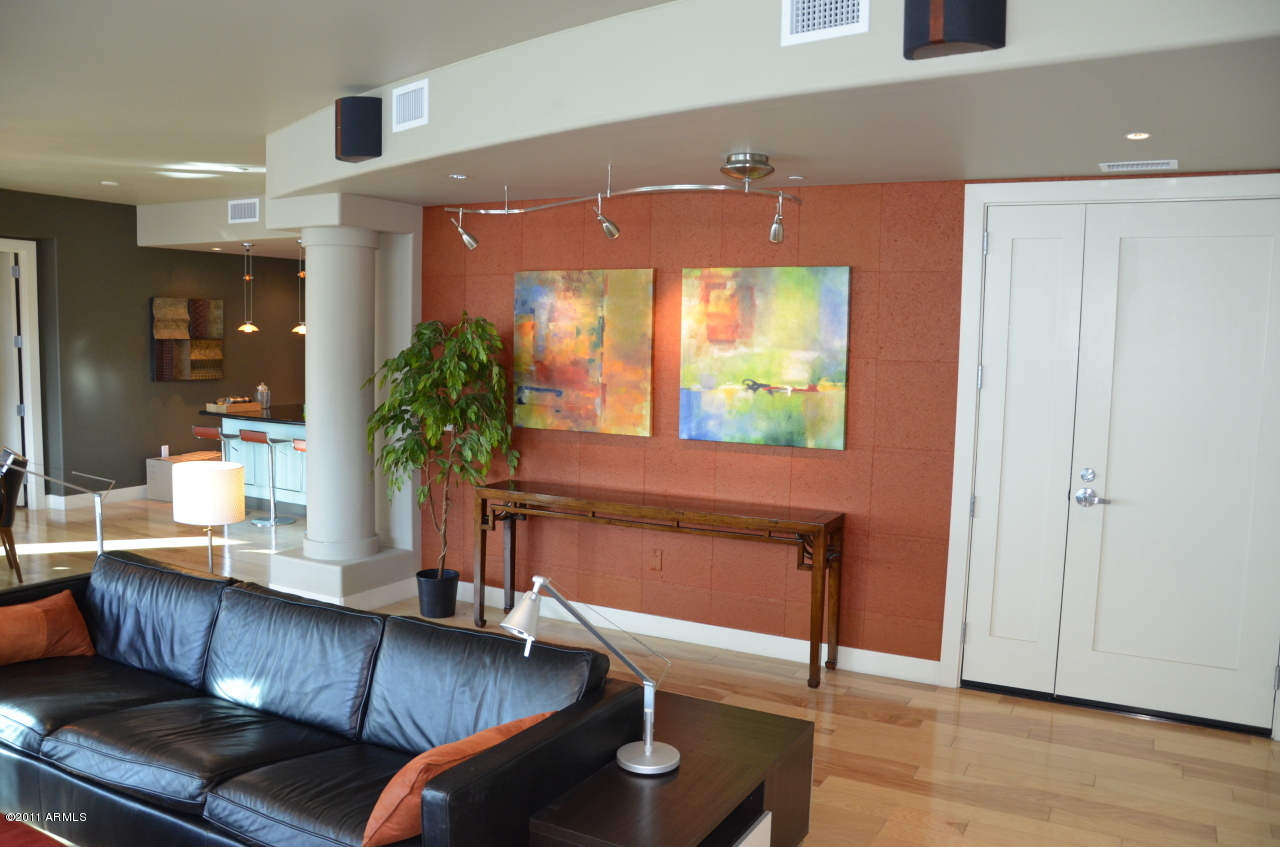 140 E RIO SALADO Parkway Unit 403 - 6786297