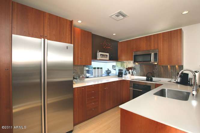 1145 E WHITTON Avenue Unit 1006 - 6787737