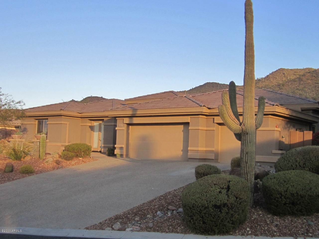 Photo of Listing #4691771
