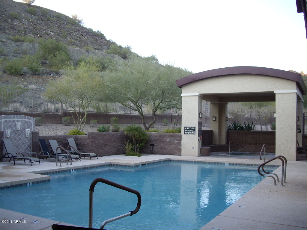 9820 N CENTRAL Avenue Unit 209 - 6788100