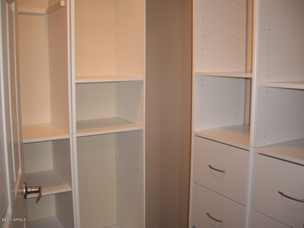 9820 N CENTRAL Avenue Unit 209 - 6788096