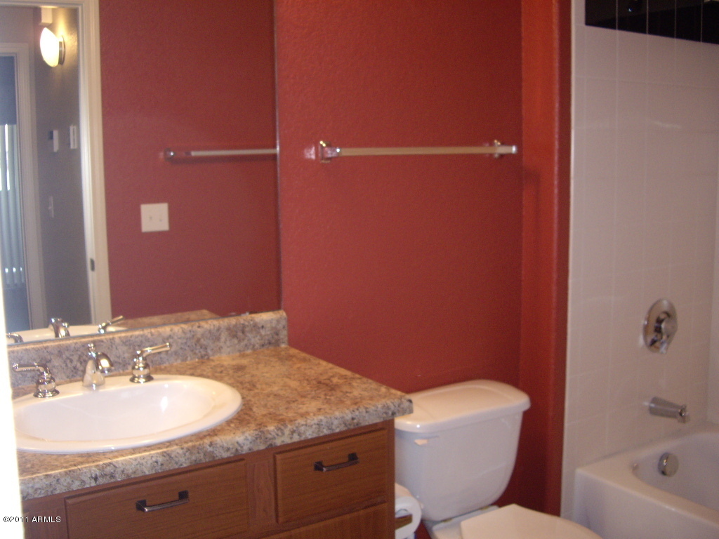 9820 N CENTRAL Avenue Unit 209 - 6788098