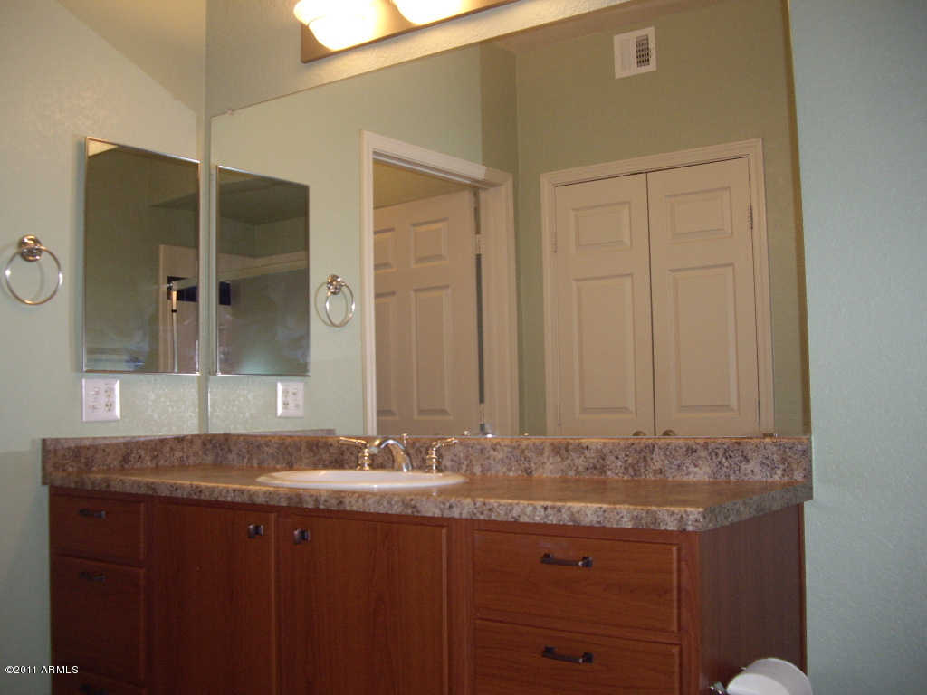 9820 N CENTRAL Avenue Unit 209 - 6788094