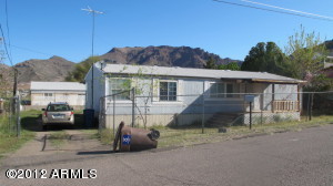 528 BRown Street