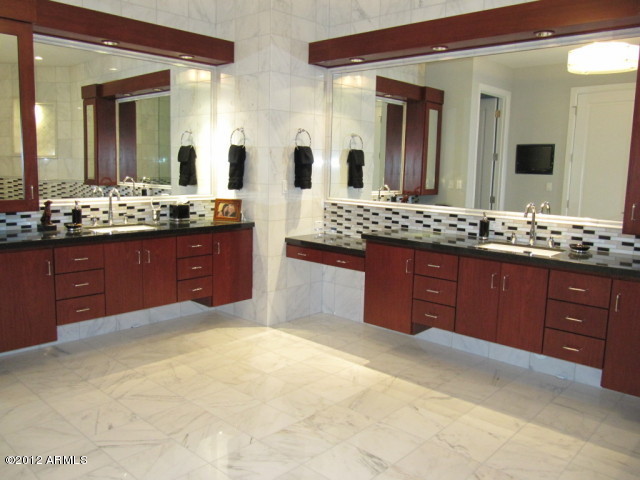 15215 N KIERLAND Boulevard Unit 934 - 6789207
