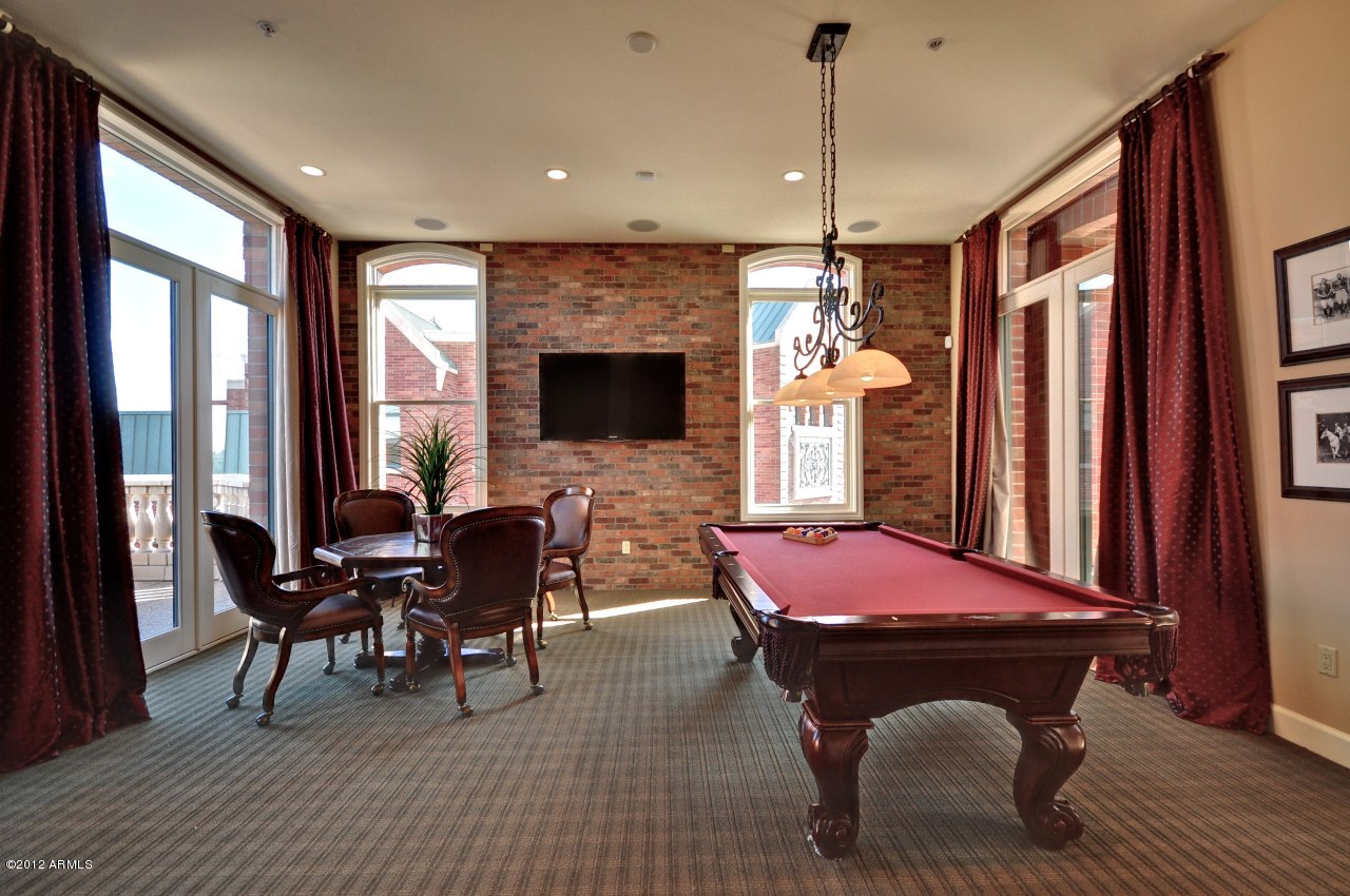 50 W Palm Lane - 6789052