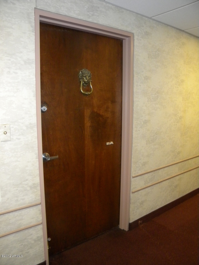207 W CLARENDON Avenue Unit 11 -  - Main